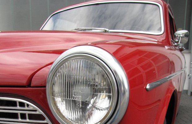 Nahaufnahme Ansicht vorne eines Volvo Amazon
